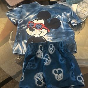 Mikey mouse short set